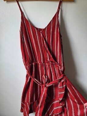 LIKE NEW LOFT BEACH STRIPED SURPLICE NECK TANK ROMPER BELTED WRAP STYLE SZ M
